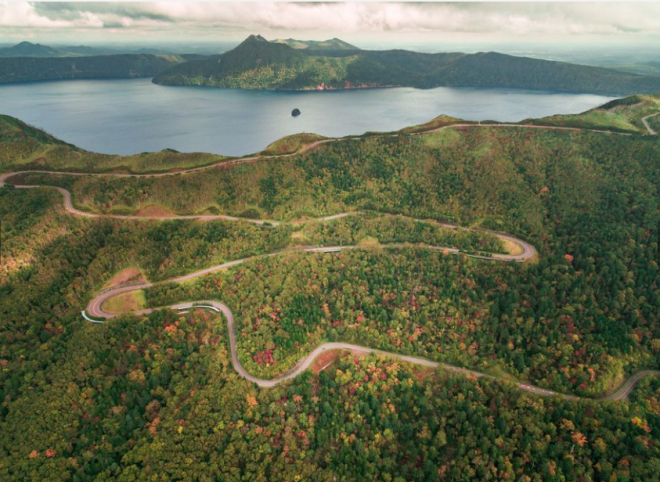 Par les creux et les collines